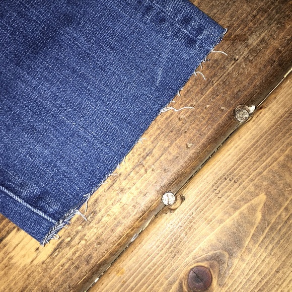 Loft Jeans - Picture 2 of 8